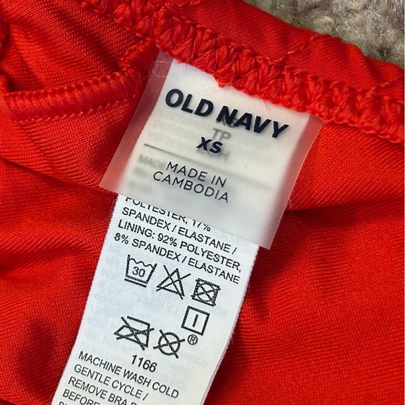 Old Navy Vibrant Cherry Red String Triangle Top Bikini XS - Picture 2 of 3